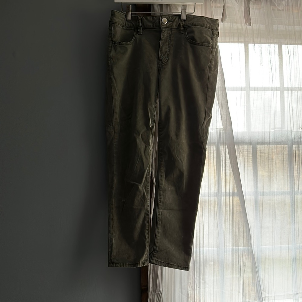 Lightly worn green crop jegging